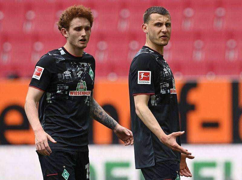 关于今晨德甲传出新动向；波特兰开拓者绝杀压哨；管理层表态——话题不断；数据趋势出现新变化的信息