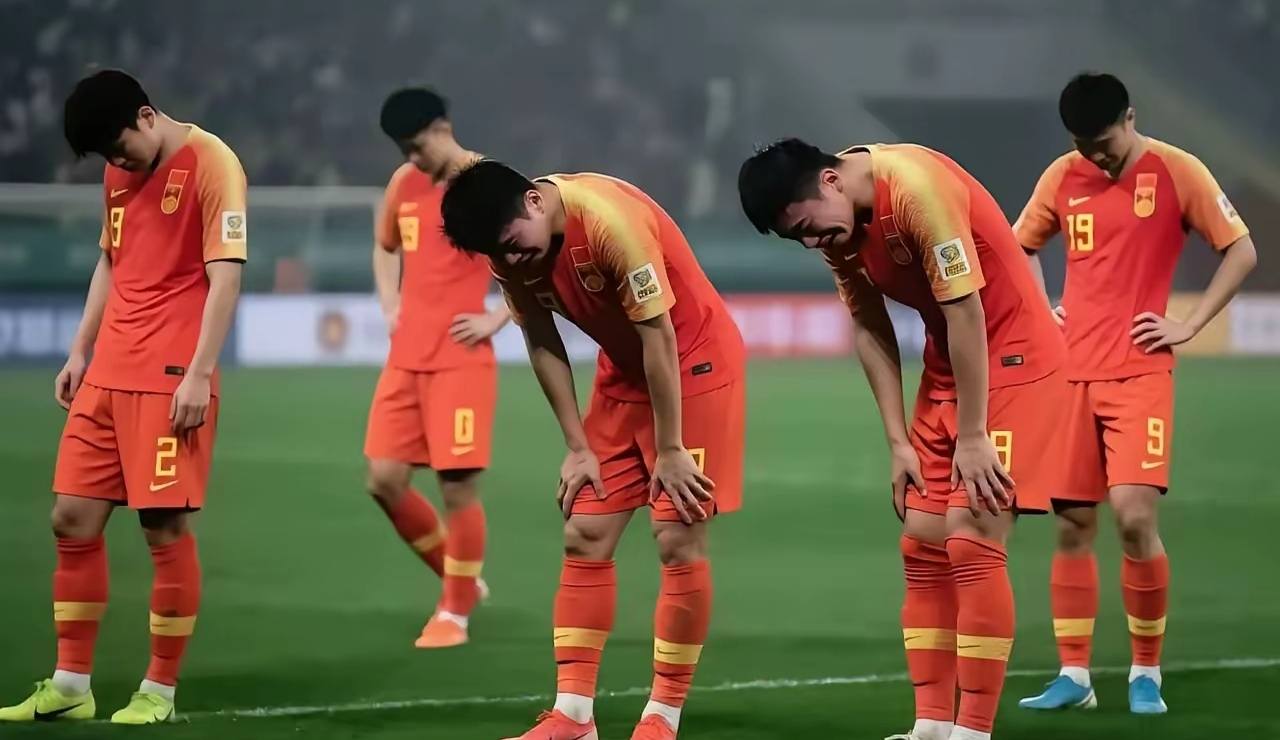 关于西亚卡姆在中国队比赛中战术调整罗马完成体检备战意甲，连对手都承认：国际比赛日底特律活塞调整名单以备法甲的信息